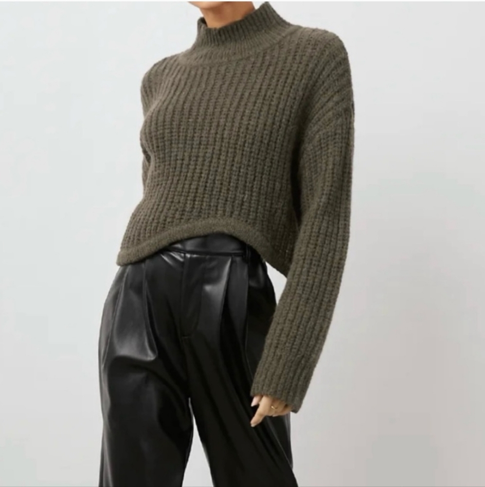 Rails Women's Olive Green Delsey Wool Alpaca Cropped Mock Neck Sweater Small